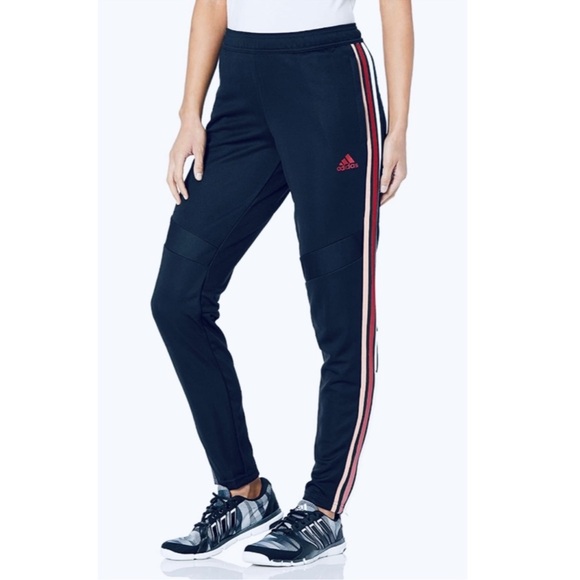 adidas Pants - Adidas • Joggers
